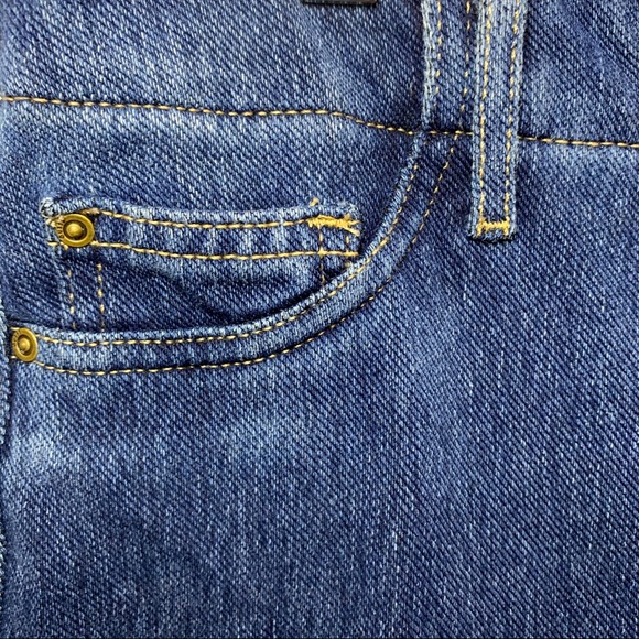 S Skinny Guess Jeggings - Picture 4 of 5